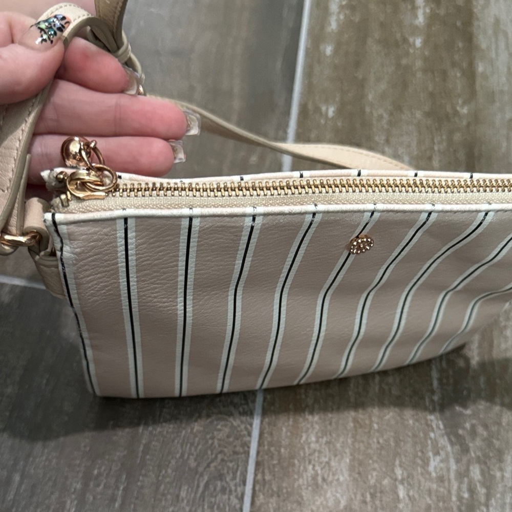 Striped Cream Crossbody Bag - Picture 3 of 16